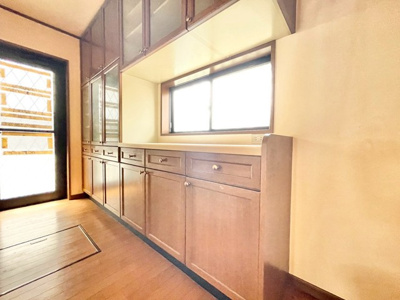 【その他】 | 吹田市千里山東１丁目中古戸建 | サイトに掲載されていない箇所の写真、撮影してお届けさせて頂きます！気になる物件で、見たい部分の画像が無い場合は、弊社スタッフまでご連絡下さいませ。お客様の気になる箇所を、カメラにて撮影して参ります！