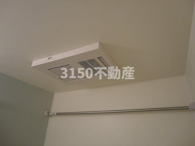 エバークレストの設備|浴室乾燥機