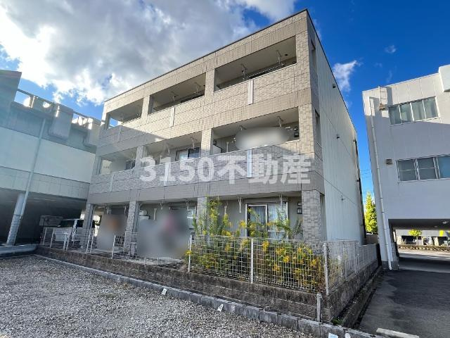 エバークレスト