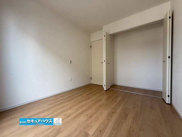 【同施工物件ご案内可】名古屋市南区楠町　全3棟の内観：施工例|【洋室イメージ】
◆お子様のお部屋や主寝室、来客時の宿泊室、趣味のお部屋としてもご利用いただけます♪