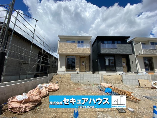 【同施工物件ご案内可】名古屋市南区楠町　全3棟の外観|事前予約にて現地ご見学いただけます！お気軽にお問い合わせください♪
■株式会社　セキュアハウス■
住宅ローンに強く、知識、経験豊富なスタッフ在籍
お客様に寄り添い、ご成約後もサポート致します