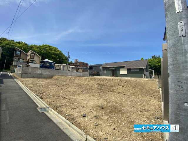 【同施工物件ご案内可】名古屋市南区楠町　全3棟の前面道路含む現地写真|事前予約にて現地ご見学いただけます！お気軽にお問い合わせください♪
■株式会社　セキュアハウス■
住宅ローンに強く、知識、経験豊富なスタッフ在籍
お客様に寄り添い、ご成約後もサポート致します。