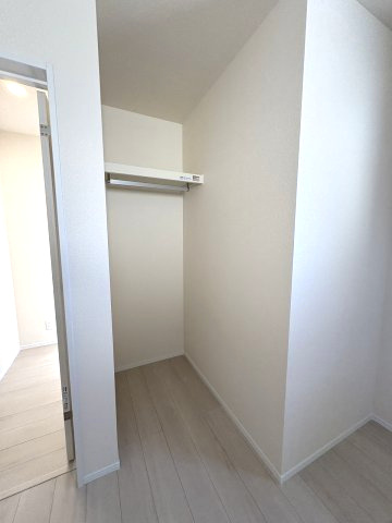 【収納】 | 福岡市南区屋形原3丁目　2号棟（全2棟）【仲介手数料無料・0円】 | 現地写真。