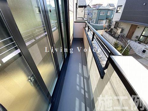 【バルコニー】 | 【仲介手数料０円】座間市座間3期　新築一戸建て　1号棟　全2棟 | 座間市座間3期　新築一戸建て　全2棟