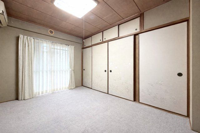 大原野西境谷町3丁目の和室|家族一人ひとりの大切なプライベート空間。趣味に合わせてお使いいただけます！
※CGで家具を消しています。実際には家具がございます。