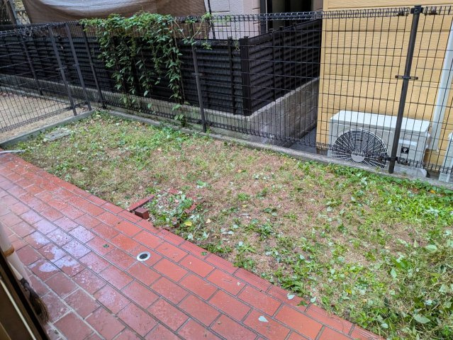 ファミネス芦屋のバルコニー