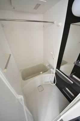 【浴室】 | セレニテ神戸元町クレア