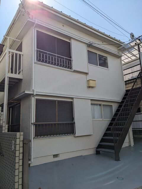 ハイツえいらくの外観