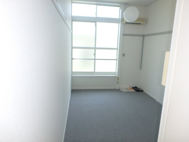 レオパレスＫＩＺＵＫＩの洋室|他のお部屋の参考写真となります。