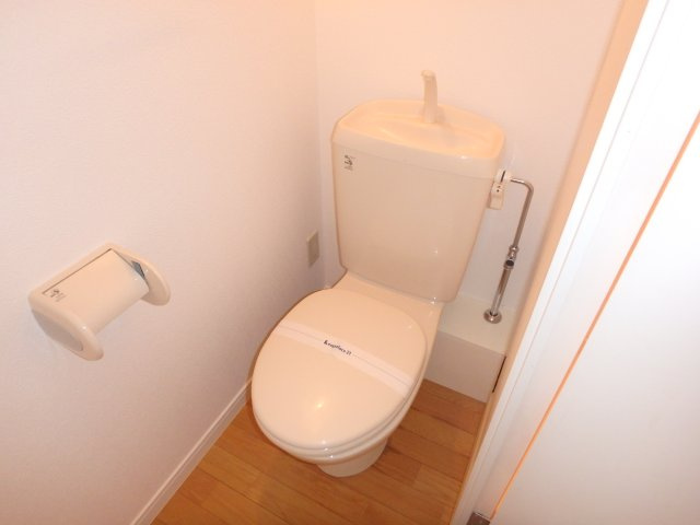 レオパレスＫＩＺＵＫＩのトイレ|他のお部屋の参考写真となります。