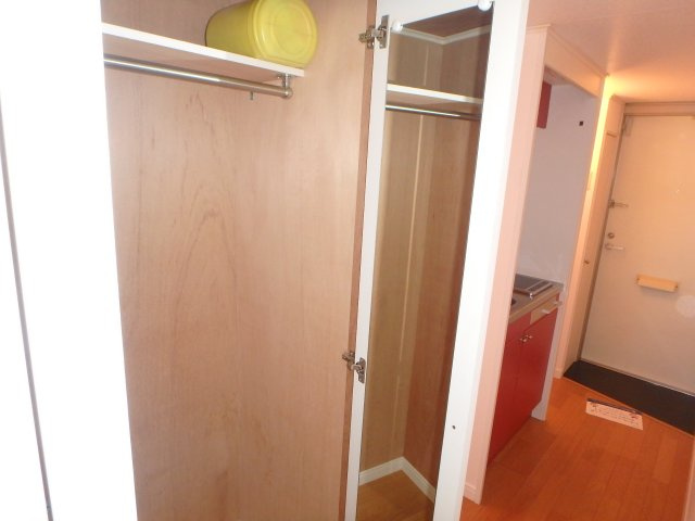 レオパレスＫＩＺＵＫＩの収納|他のお部屋の参考写真となります。
