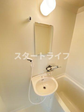 大阪市東淀川区豊新５丁目の賃貸マンションの洗面所
