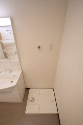 【設備】 | 深井中町リノベ戸建 | 室内洗濯機置場