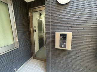 【エントランス】