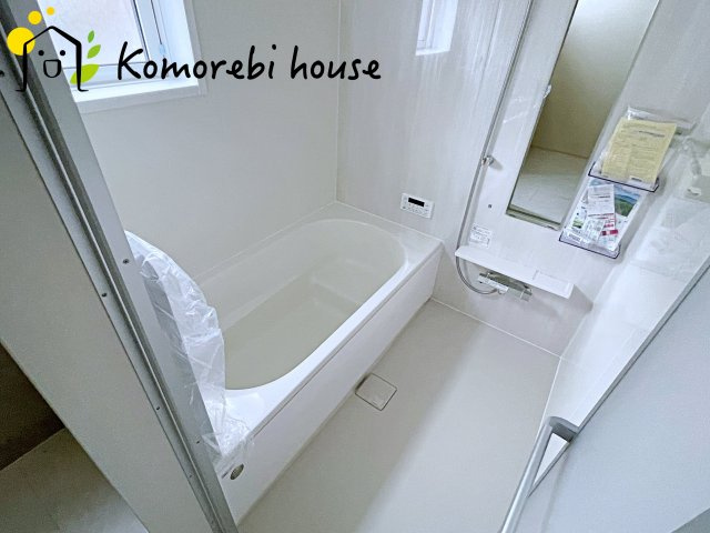 上尾市浅間台2丁目　新築一戸建て　ブルーミングガーデン　01の浴室|26.5.23　撮影済み