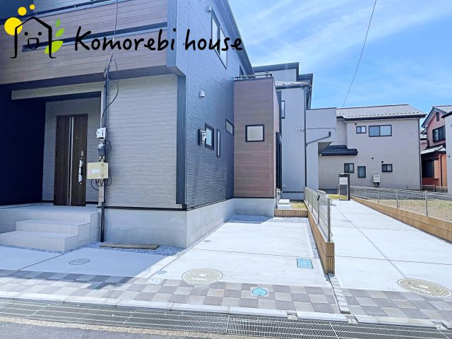 上尾市浅間台2丁目　新築一戸建て　ブルーミングガーデン　01の駐車場|26.6.1　撮影済み