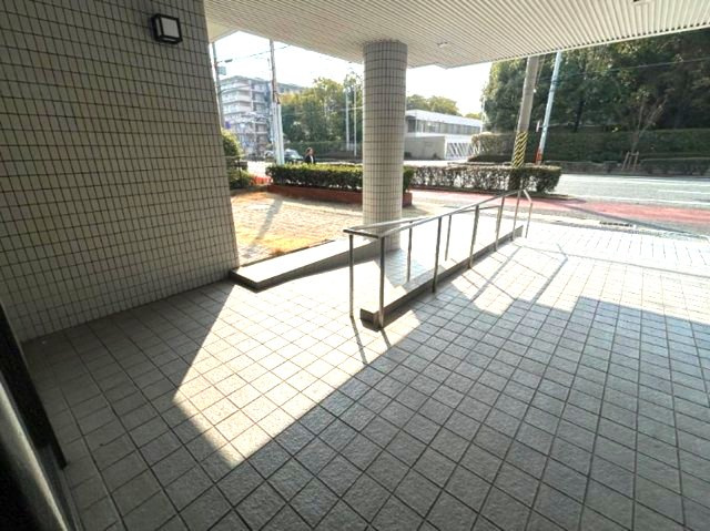 ジークレフ武庫川公園のエントランス