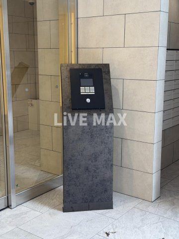【エントランス】ミラージュパレスロータスライフ