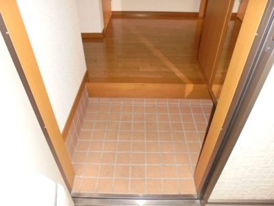 【エントランス】 | ブライト西新涯