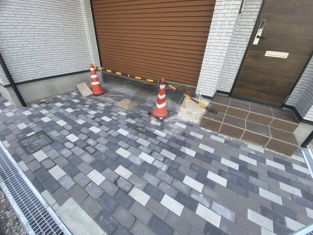 横沼町ガレージハウスのロビー