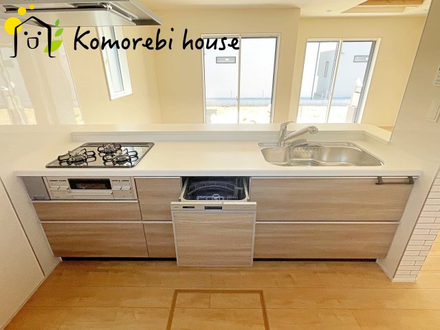 上尾市浅間台2丁目　新築一戸建て　ブルーミングガーデン　02のキッチン|キッチンです