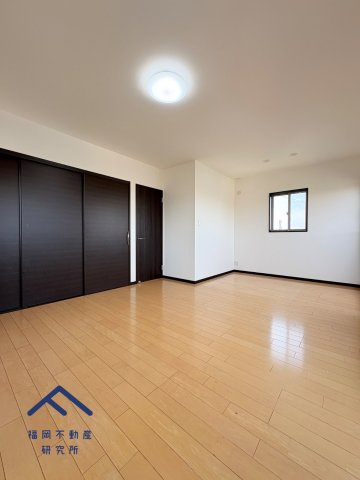 城南区友丘４丁目　戸建ての洋室