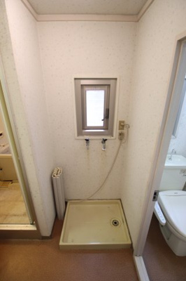 【洗面所】 | 新檜尾台第二次住宅5号棟 | 室内洗濯機置き場