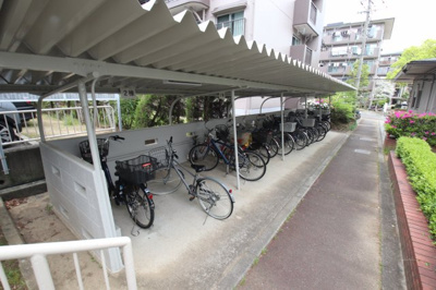 【その他共用部分】 | 新檜尾台第二次住宅5号棟 | 駐輪場