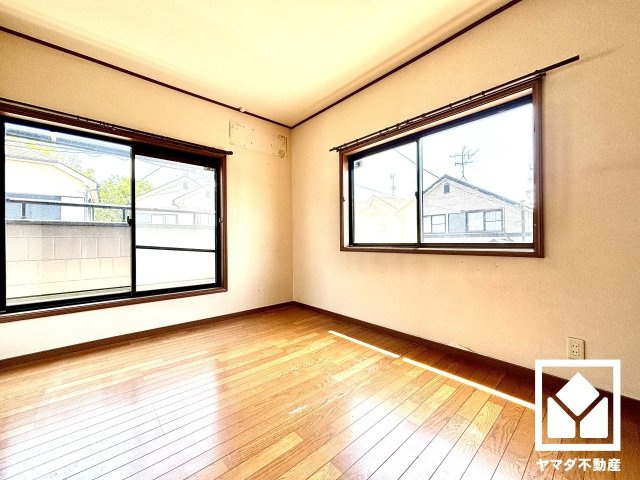 宇治市広野町尖山の前面道路含む現地写真