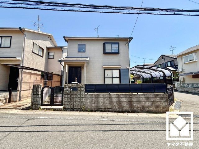 宇治市広野町尖山の外観