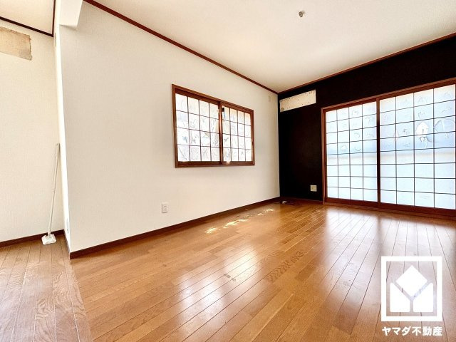 宇治市広野町尖山の外観