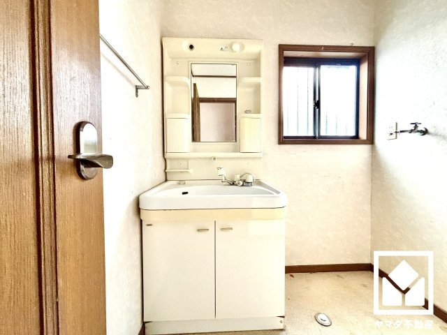宇治市広野町尖山の駐車場