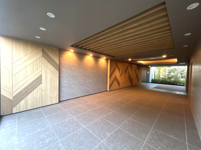 【エントランス】アーバンパーク淡路