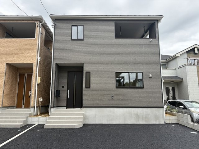 各務原市鵜沼朝日町5丁目　2号棟の外観