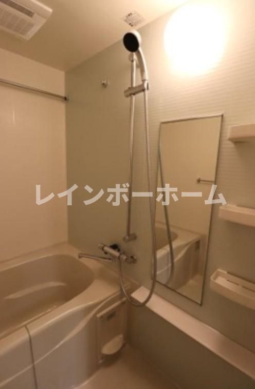 GENOVIA浅草Ⅵskygardenの浴室