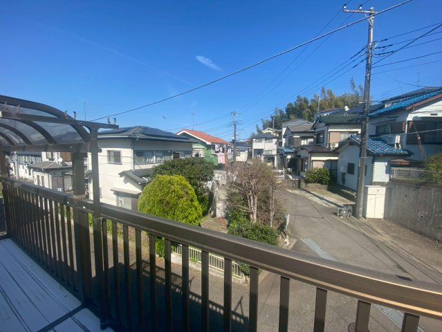 厚木市飯山南　中古戸建のバルコニー