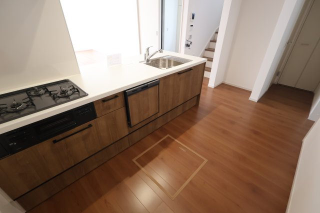 《仲介手数料無料》上尾市浅間台３丁目34-36新築一戸建てTerrechezのキッチン