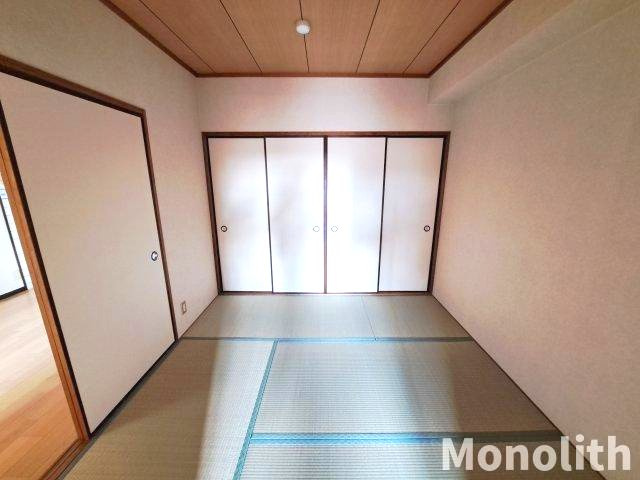 リバティ初芝の和室