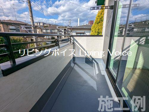 【バルコニー】 | 【仲介手数料０円】海老名市下今泉2期　新築一戸建て　2号棟　全2棟 | 海老名市下今泉2期　新築一戸建て　全2棟