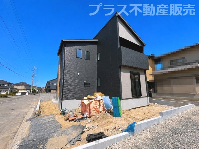【外観】 | 福岡市早良区田隈3丁目6期　1号棟（全1棟）【仲介手数料無料・0円】 | まもなく足場外れます。ご内覧は可能です。ご見学はプラス不動産販売にお任せ下さい。