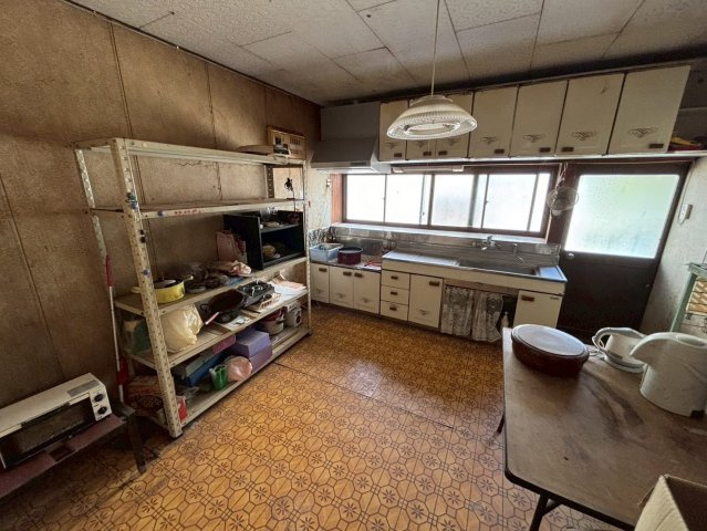 石岡市柿岡　中古戸建のキッチン