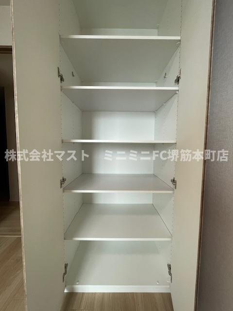 ブランズタワー御堂筋本町の収納