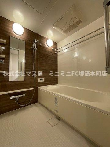 ブランズタワー御堂筋本町の浴室