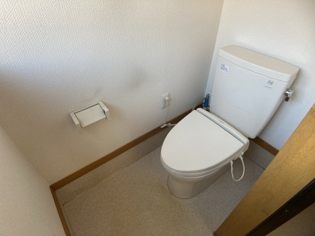中野市草間　事務所付き作業所のトイレ