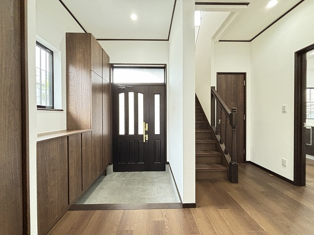 【玄関】 | 東区舞松原6丁目　戸建て