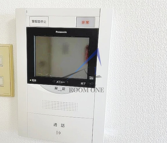 日神パレス板橋のセキュリティ|モニター付きインターホンです。