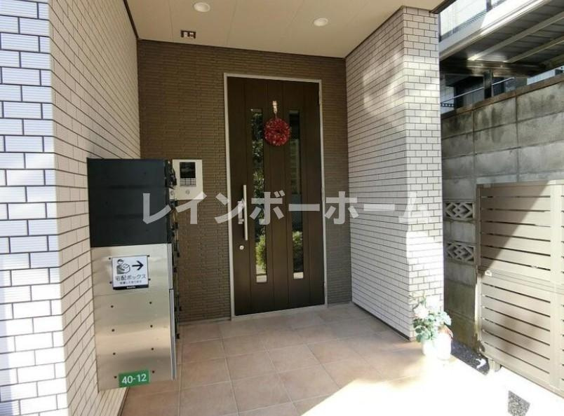 パークメゾン前原西のエントランス