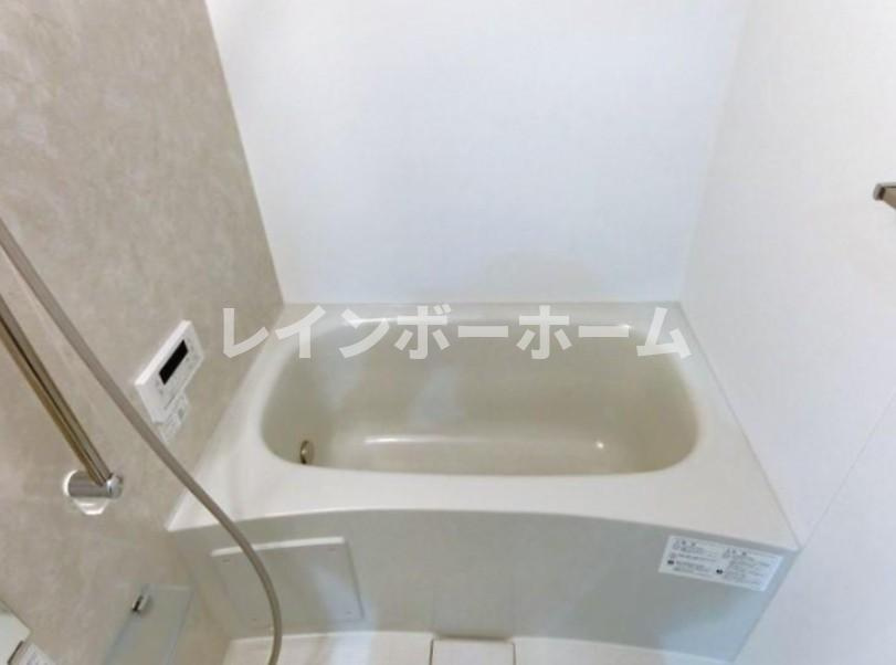 パークメゾン前原西の浴室