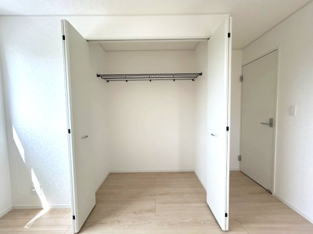 クレイドルガーデン前橋市青柳町第28　4号棟の収納|2階洋室３収納です