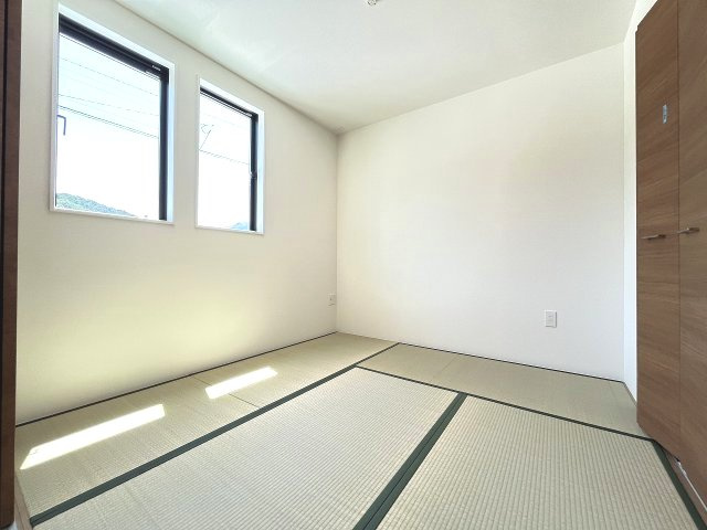【和室】 | 福岡市早良区内野2丁目1期　1号棟（全1棟）【仲介手数料無料・0円】 | 現地写真。1階和室です。